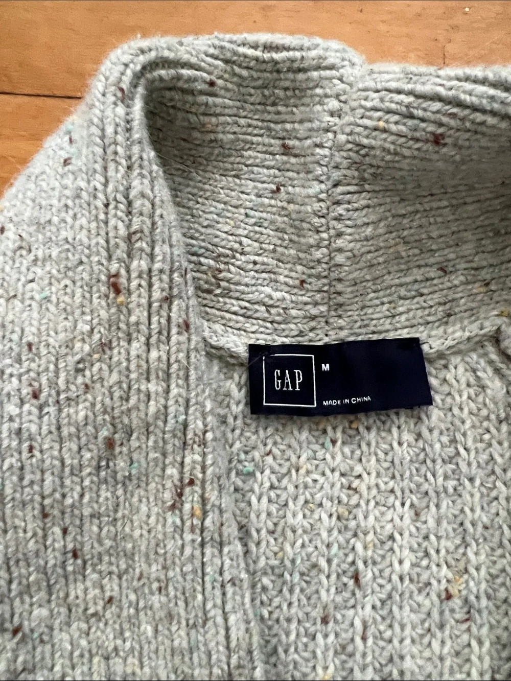GAP- Men's Shawl Collar Button-Front Sweater Cardigan - Light Heather Gray. M